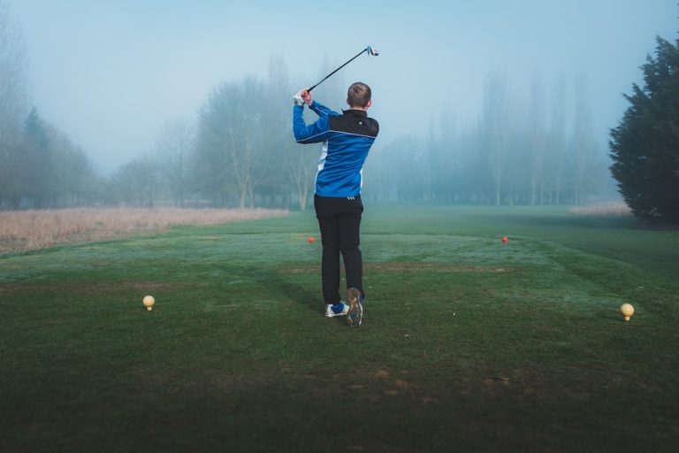 Top 10 Must-Have Smart Gadgets for Every Golfer